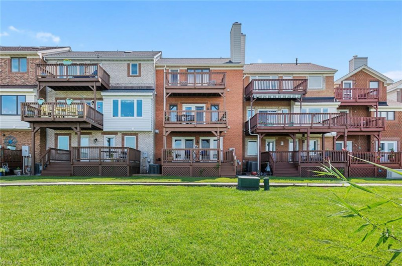 Photo 21 of 47 residential for sale in Hampton virginia