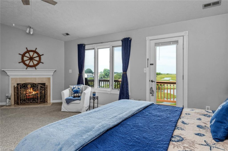Photo 6 of 47 residential for sale in Hampton virginia