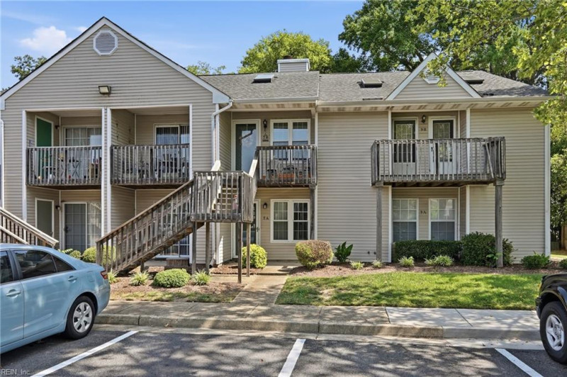 Photo 1 of 29 residential for sale in Hampton virginia