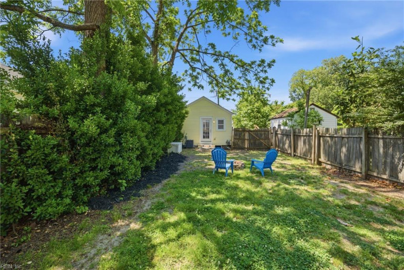 Photo 21 of 23 residential for sale in Norfolk virginia Photo 21 of 23 residential for sale in Norfolk virginia