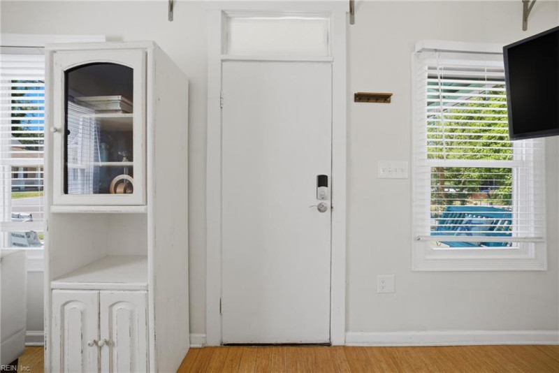 Photo 6 of 23 residential for sale in Norfolk virginia Photo 6 of 23 residential for sale in Norfolk virginia