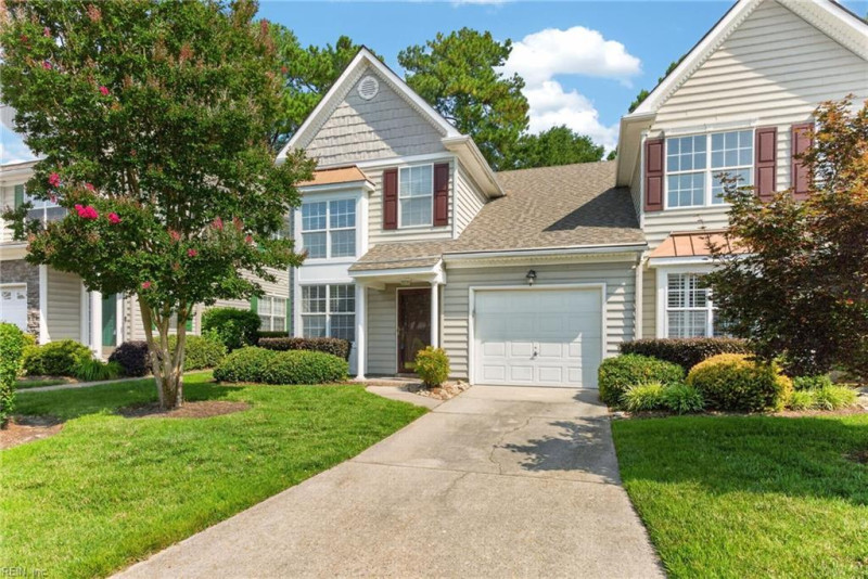 Photo 1 of 38 residential for sale in Portsmouth virginia