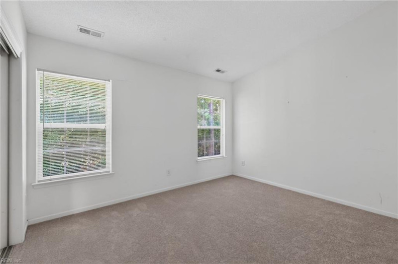 Photo 24 of 38 residential for sale in Portsmouth virginia