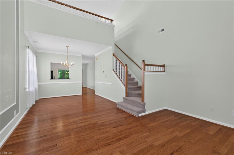 Photo 5 of 38 residential for sale in Portsmouth virginia