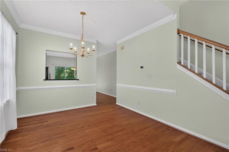Photo 8 of 38 residential for sale in Portsmouth virginia