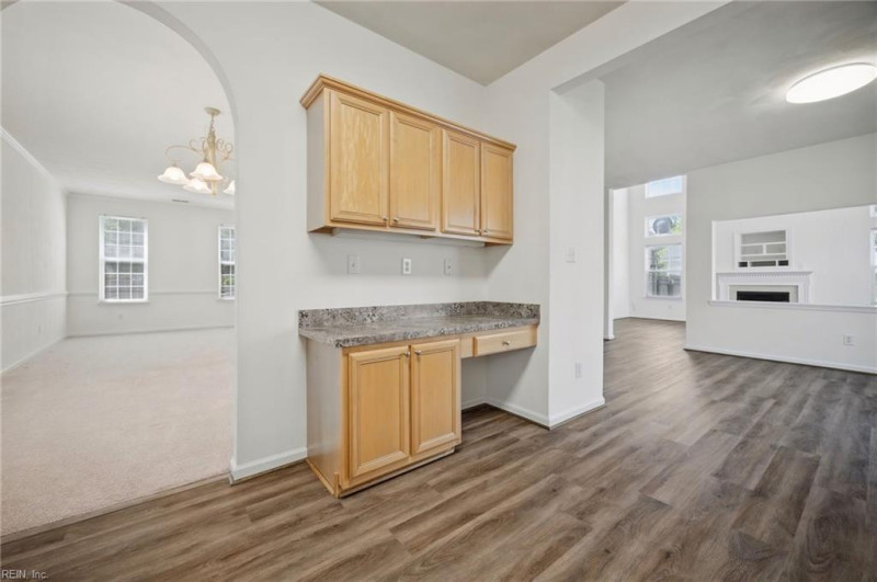Photo 17 of 40 residential for sale in Virginia Beach virginia
