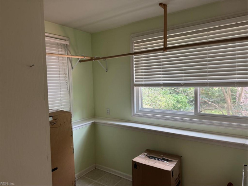 Photo 13 of 20 residential for sale in Newport News virginia