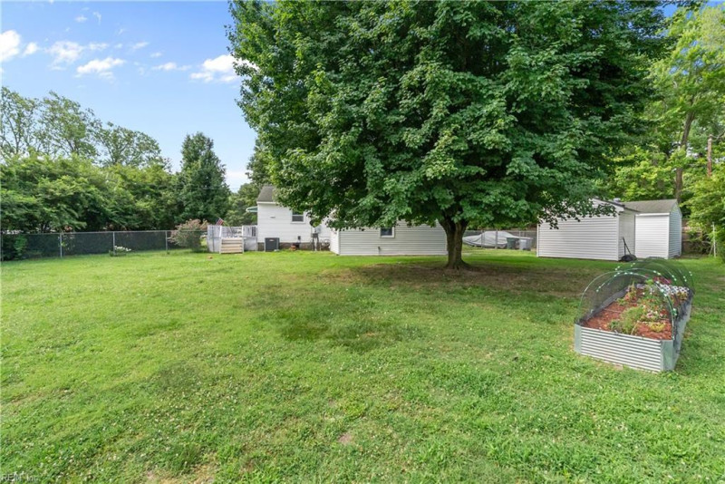 Photo 35 of 39 residential for sale in Hampton virginia Photo 35 of 39 residential for sale in Hampton virginia