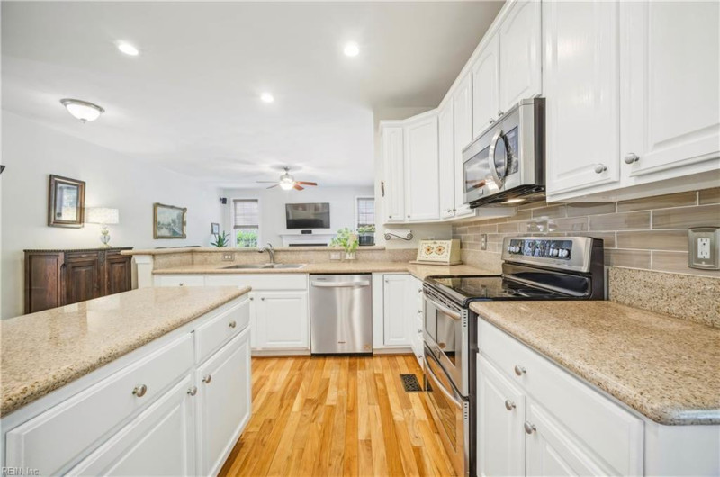Photo 6 of 36 residential for sale in Virginia Beach virginia Photo 6 of 36 residential for sale in Virginia Beach virginia
