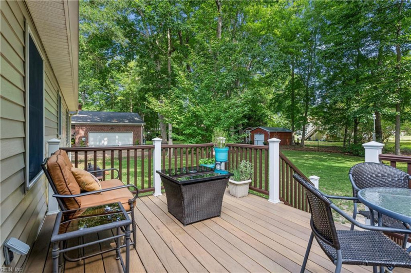 Photo 32 of 41 residential for sale in York County virginia
