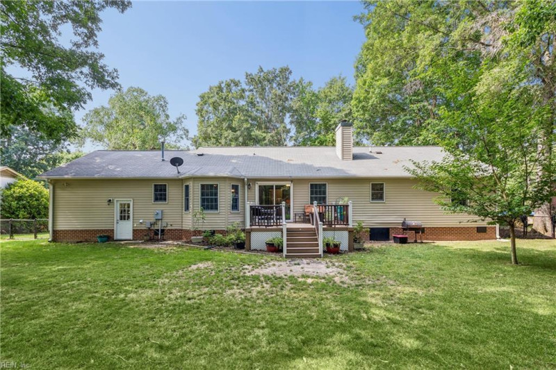 Photo 33 of 41 residential for sale in York County virginia