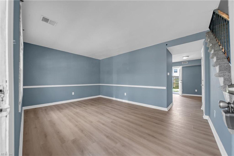 Photo 3 of 18 residential for sale in Newport News virginia Photo 3 of 18 residential for sale in Newport News virginia