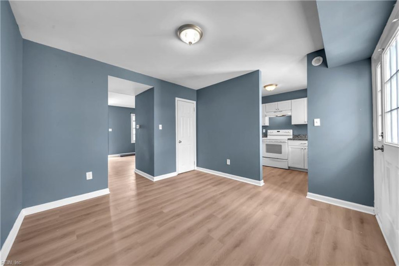 Photo 7 of 18 residential for sale in Newport News virginia Photo 7 of 18 residential for sale in Newport News virginia