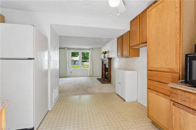Photo 30 of 34 residential for sale in Newport News virginia Photo 30 of 34 residential for sale in Newport News virginia