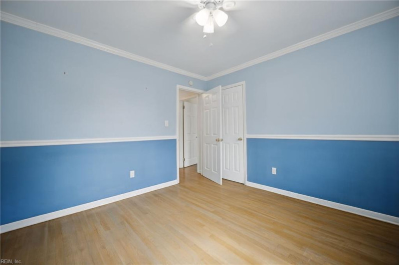 Photo 15 of 47 residential for sale in Hampton virginia