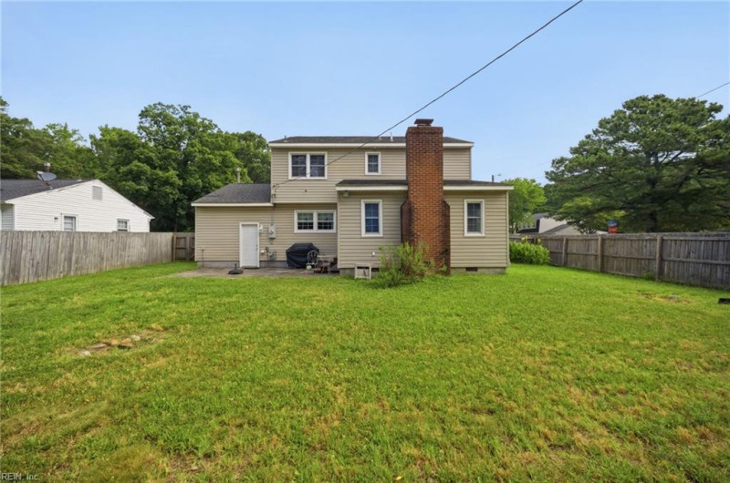 Photo 26 of 47 residential for sale in Hampton virginia