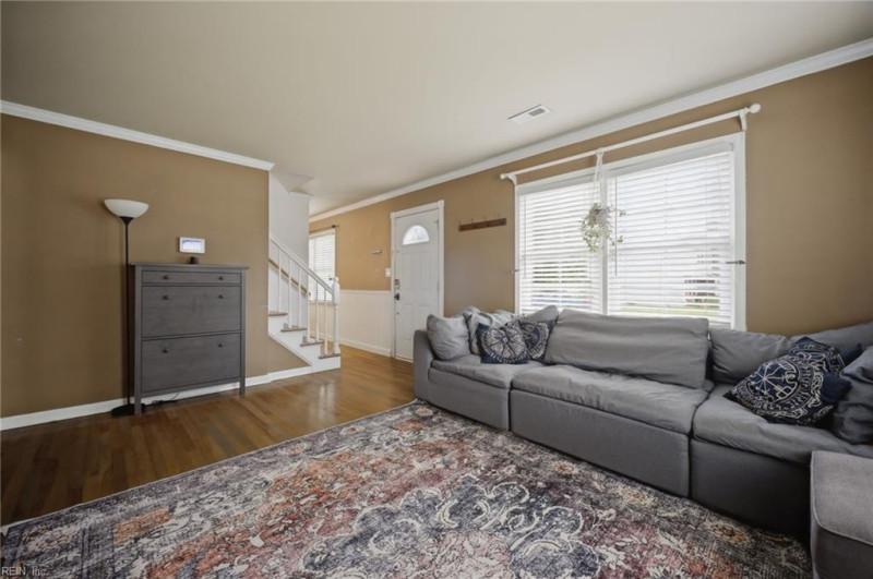 Photo 3 of 47 residential for sale in Hampton virginia