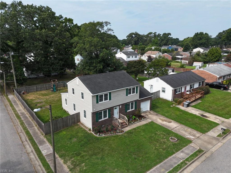 Photo 33 of 47 residential for sale in Hampton virginia