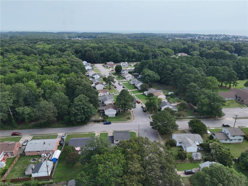 Photo 37 of 47 residential for sale in Hampton virginia