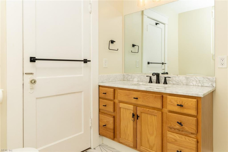 Photo 25 of 32 residential for sale in Portsmouth virginia