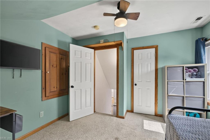 Photo 22 of 32 residential for sale in Chesapeake virginia