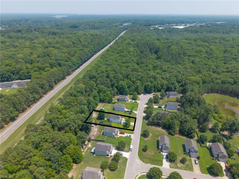 Photo 40 of 43 residential for sale in Gloucester County virginia Photo 40 of 43 residential for sale in Gloucester County virginia