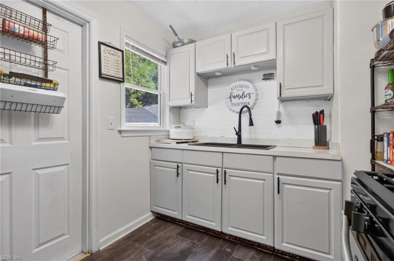 Photo 11 of 31 residential for sale in Norfolk virginia Photo 11 of 31 residential for sale in Norfolk virginia