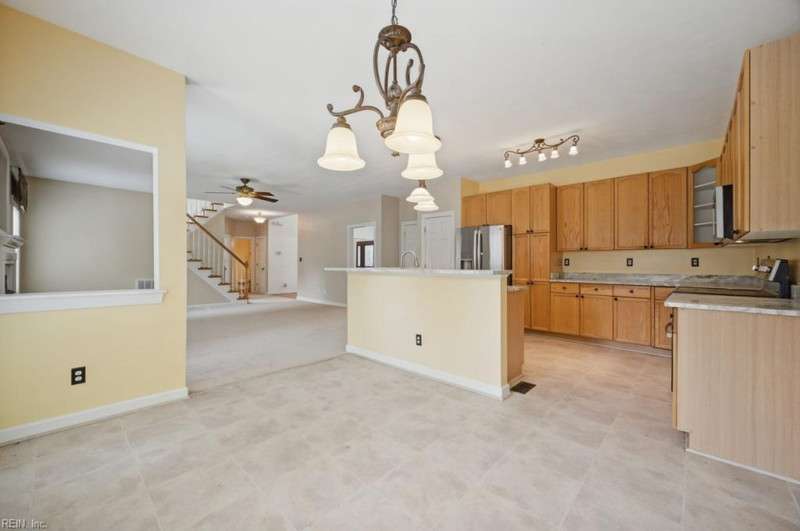 Photo 18 of 50 residential for sale in Chesapeake virginia Photo 18 of 50 residential for sale in Chesapeake virginia