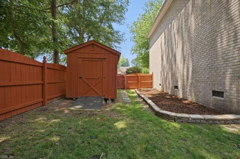 Photo 49 of 50 residential for sale in Chesapeake virginia Photo 49 of 50 residential for sale in Chesapeake virginia