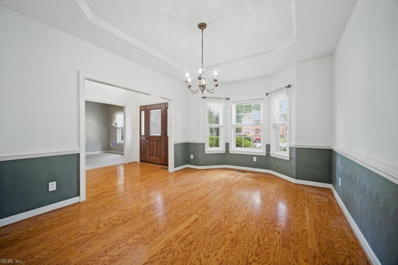 Photo 6 of 50 residential for sale in Chesapeake virginia Photo 6 of 50 residential for sale in Chesapeake virginia
