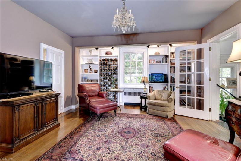 Photo 15 of 39 residential for sale in York County virginia