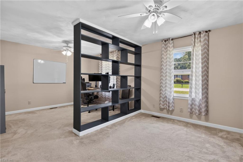 Photo 34 of 50 residential for sale in Suffolk virginia