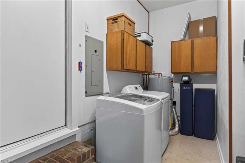 Photo 37 of 50 residential for sale in Suffolk virginia
