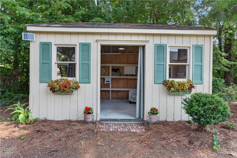 Photo 43 of 50 residential for sale in Suffolk virginia