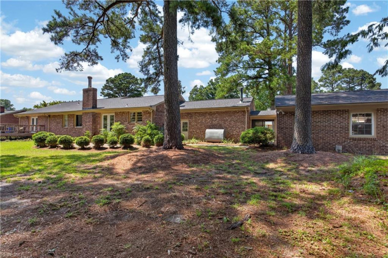 Photo 44 of 50 residential for sale in Suffolk virginia