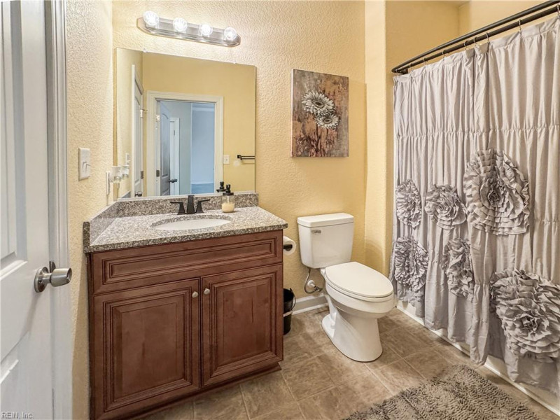 Photo 18 of 40 residential for sale in Chesapeake virginia Photo 18 of 40 residential for sale in Chesapeake virginia