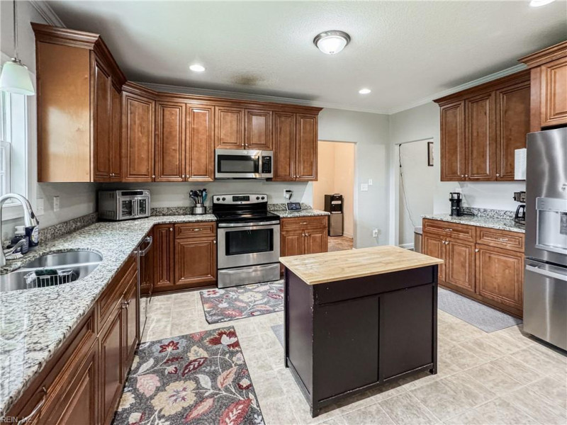 Photo 2 of 40 residential for sale in Chesapeake virginia Photo 2 of 40 residential for sale in Chesapeake virginia