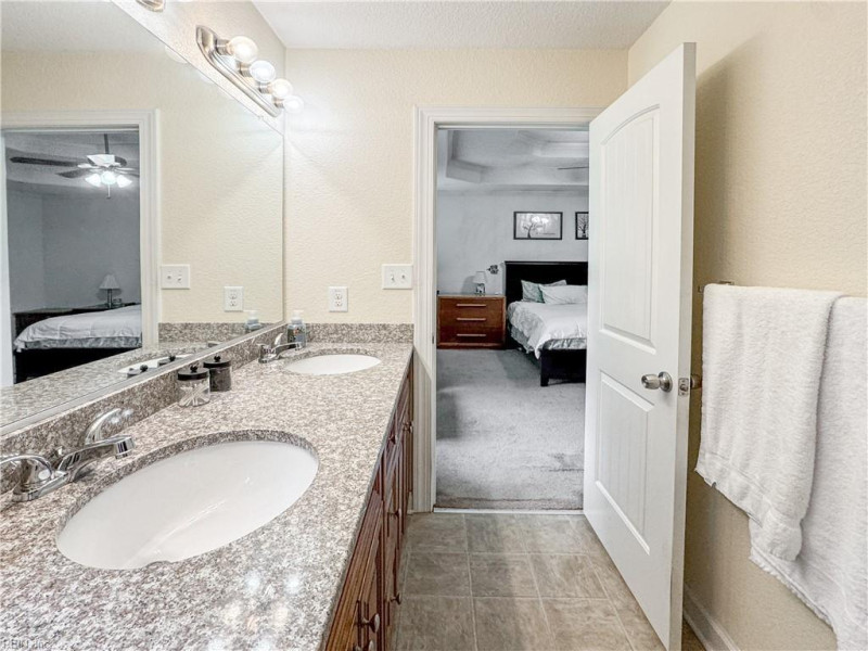 Photo 23 of 40 residential for sale in Chesapeake virginia Photo 23 of 40 residential for sale in Chesapeake virginia