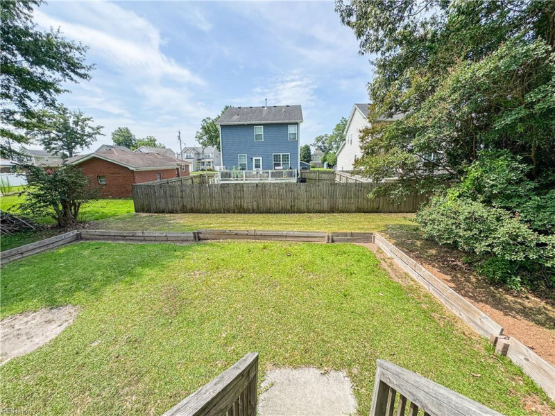 Photo 37 of 40 residential for sale in Chesapeake virginia Photo 37 of 40 residential for sale in Chesapeake virginia