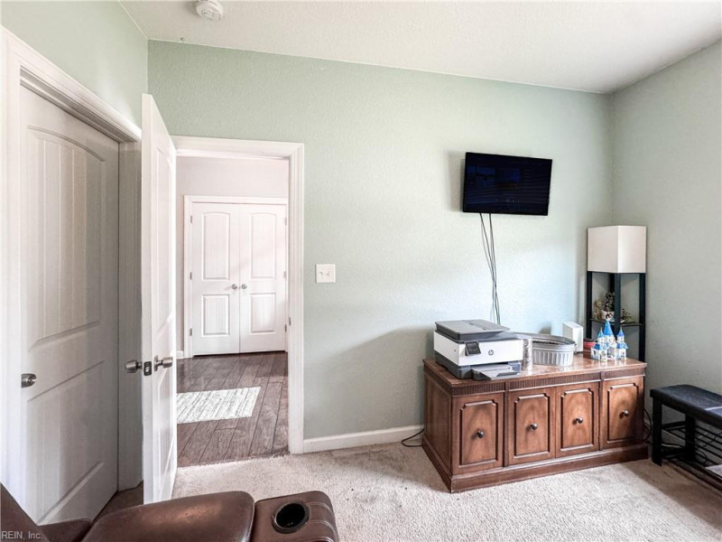 Photo 6 of 40 residential for sale in Chesapeake virginia Photo 6 of 40 residential for sale in Chesapeake virginia