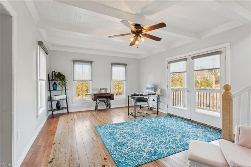 Photo 7 of 18 residential for sale in Gloucester County virginia
