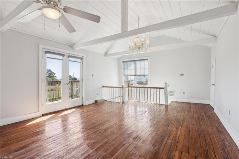 Photo 8 of 18 residential for sale in Gloucester County virginia