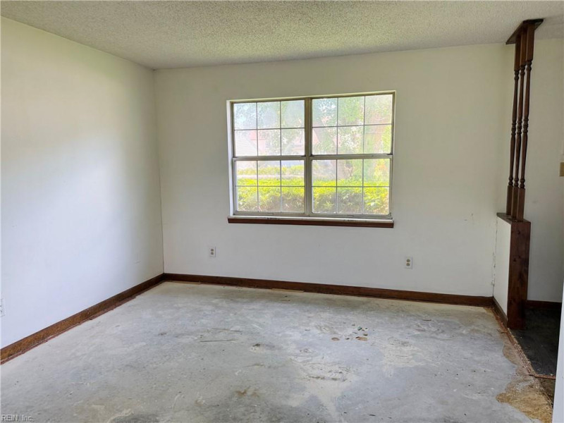 Photo 3 of 14 residential for sale in Virginia Beach virginia Photo 3 of 14 residential for sale in Virginia Beach virginia