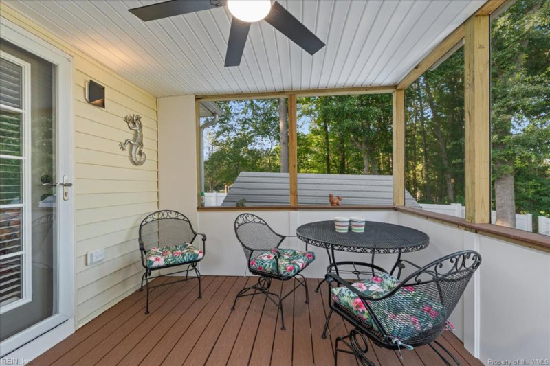 Photo 11 of 49 residential for sale in New Kent County virginia