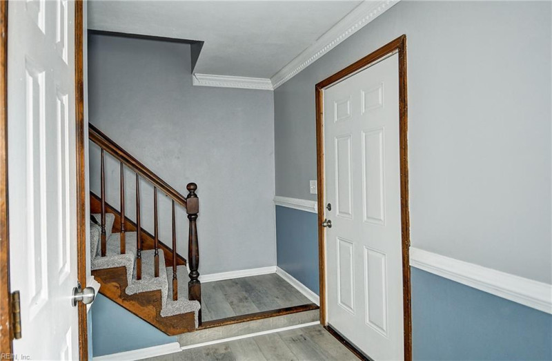 Photo 17 of 41 residential for sale in Chesapeake virginia