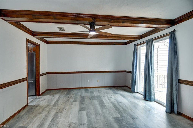 Photo 20 of 41 residential for sale in Chesapeake virginia