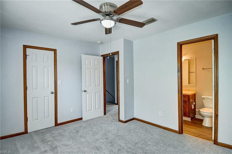 Photo 30 of 41 residential for sale in Chesapeake virginia