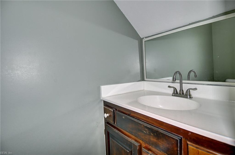 Photo 33 of 41 residential for sale in Chesapeake virginia