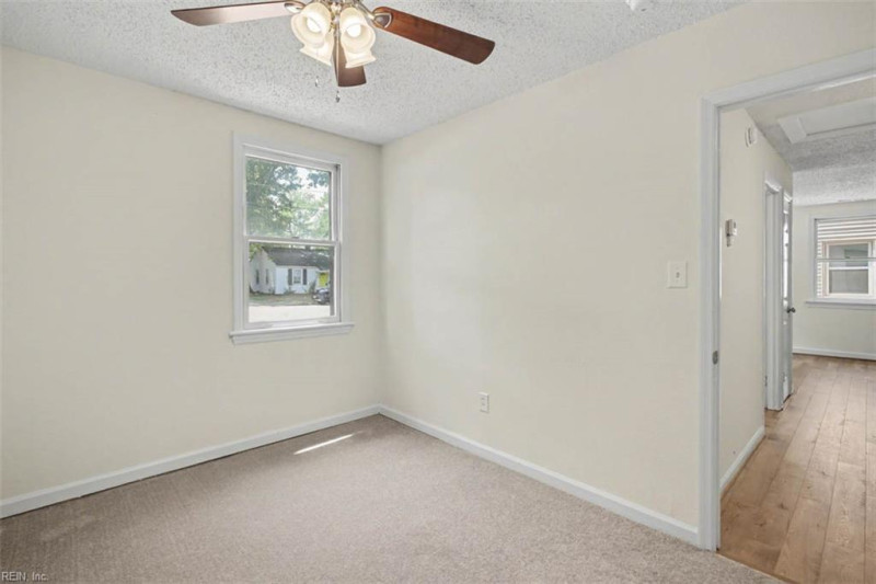 Photo 24 of 33 residential for sale in Hampton virginia