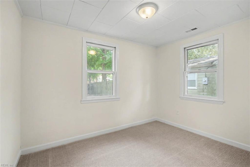 Photo 26 of 33 residential for sale in Hampton virginia